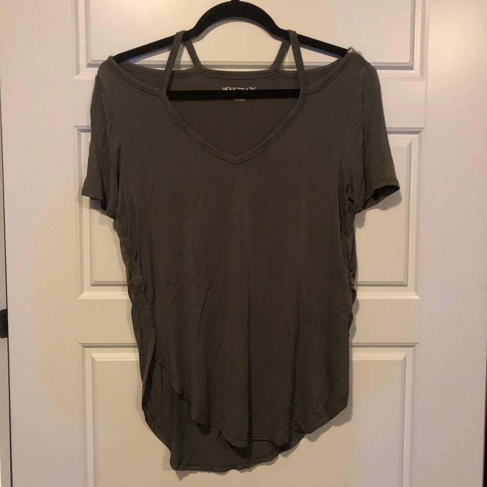 Mudd off the shoulder t-shirt